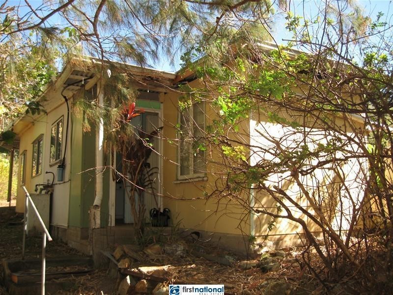 12 Herbert Street, Herberton QLD 4887