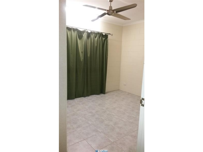 15 Michaelangelo Drive, Redlynch QLD 4870