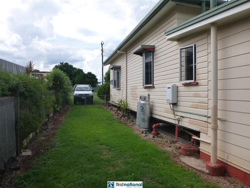 8 Holm Street, Atherton QLD 4883