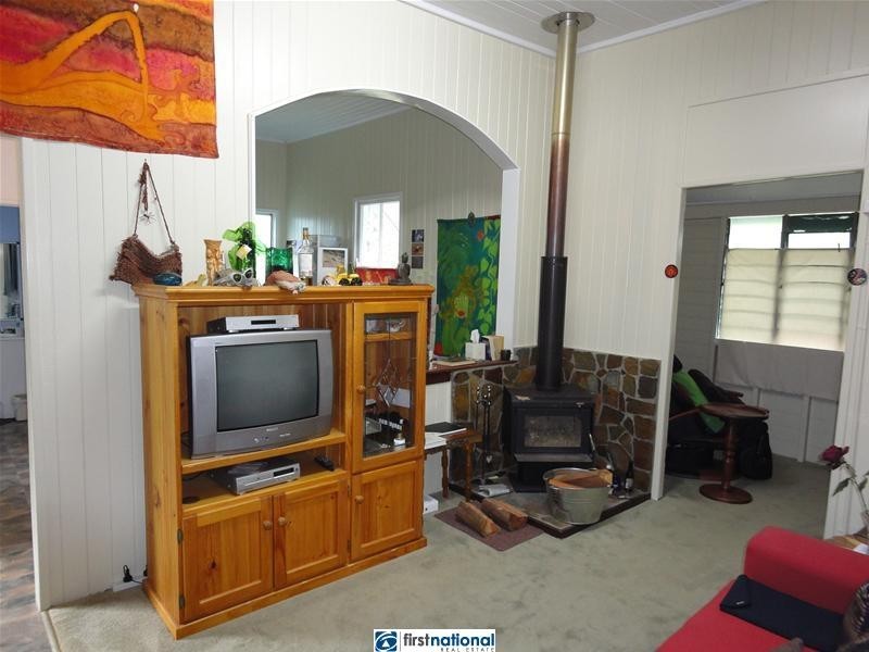 8 Florence Street, Herberton QLD 4887