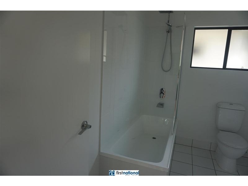 1/112 Robert Street, Atherton QLD 4883