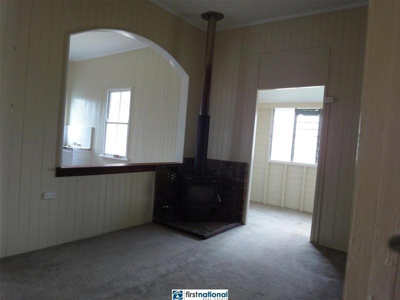 8 Florence Street, Herberton QLD 4887