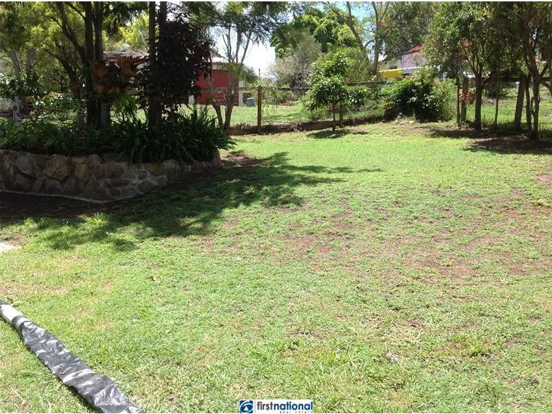 8 Florence Street, Herberton QLD 4887