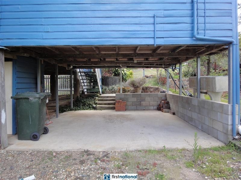 8 Florence Street, Herberton QLD 4887