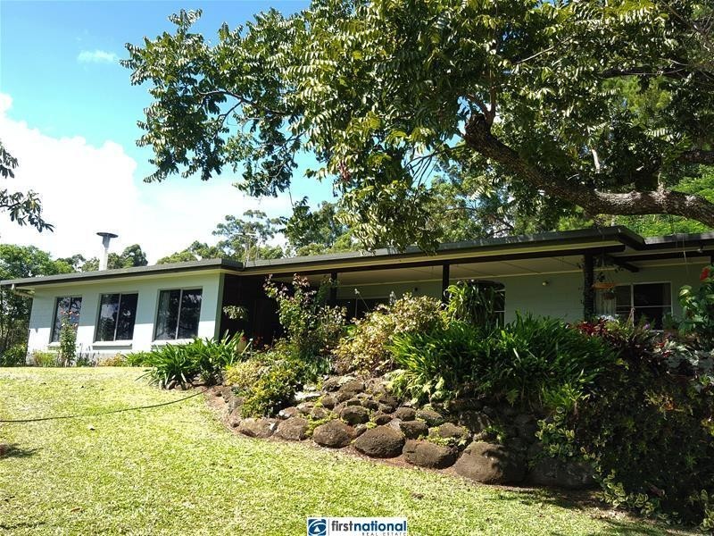 1 Xhafer Road, Tinaroo QLD 4872