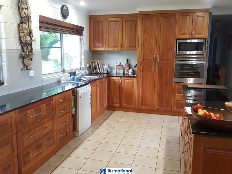 1 Xhafer Road, Tinaroo QLD 4872