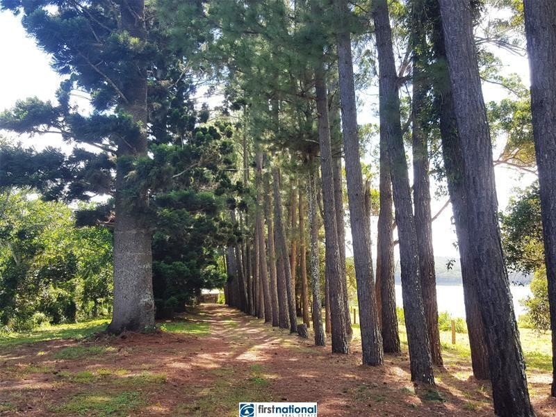 1 Xhafer Road, Tinaroo QLD 4872