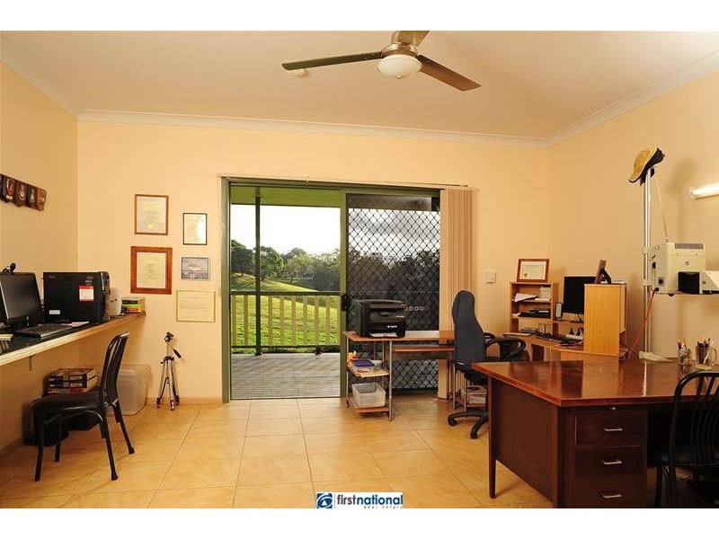 Barrine QLD 4872