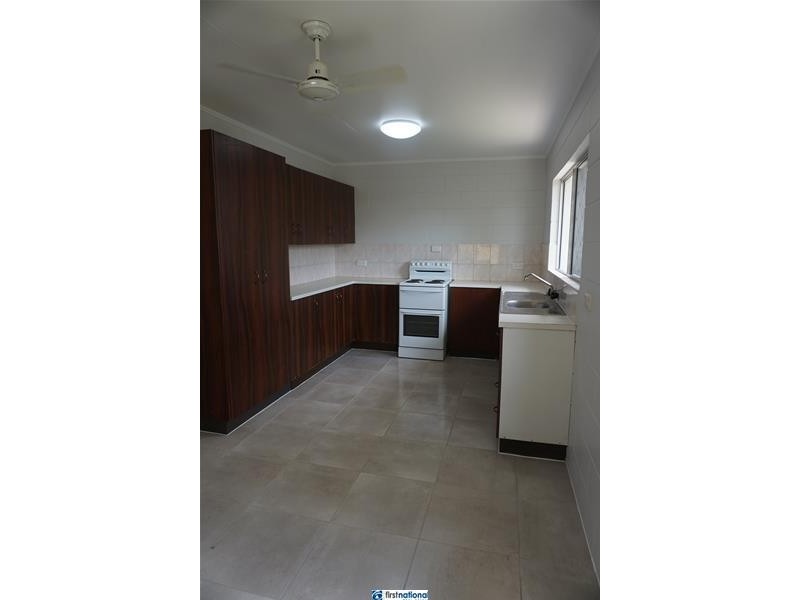 49 McConnell Street, Atherton QLD 4883