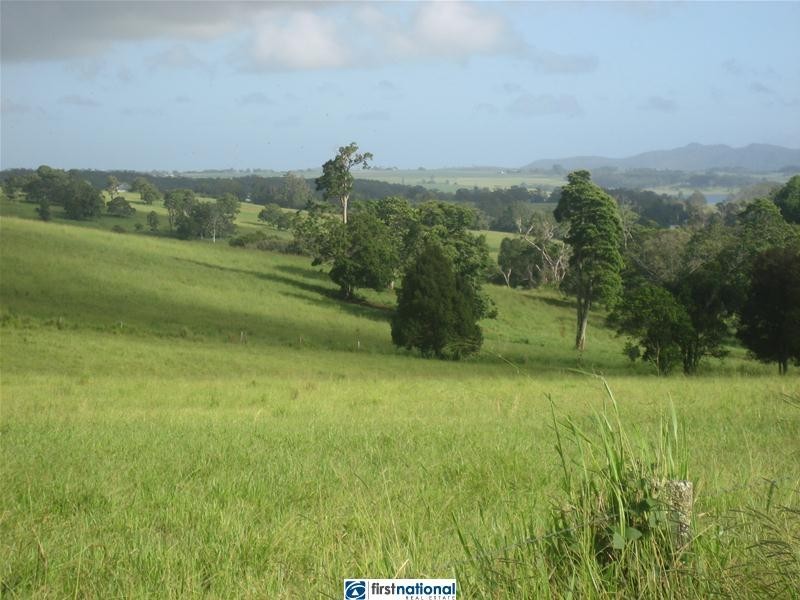 Cnr Roseblade and Gillies Highway, Yungaburra QLD 4884