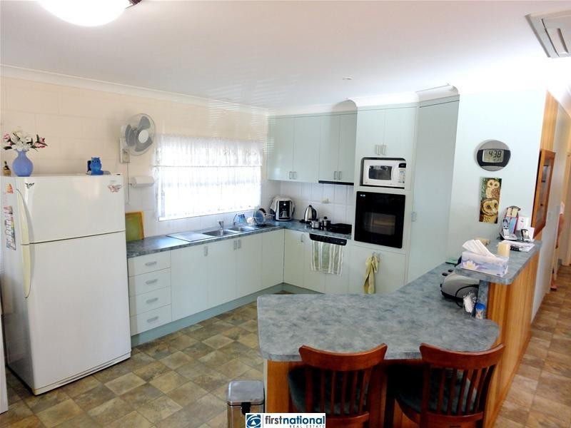 18 Peeramon Road, Peeramon QLD 4885