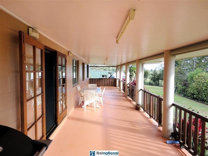 18 Peeramon Road, Peeramon QLD 4885