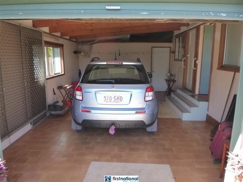 8 Holm Street, Atherton QLD 4883