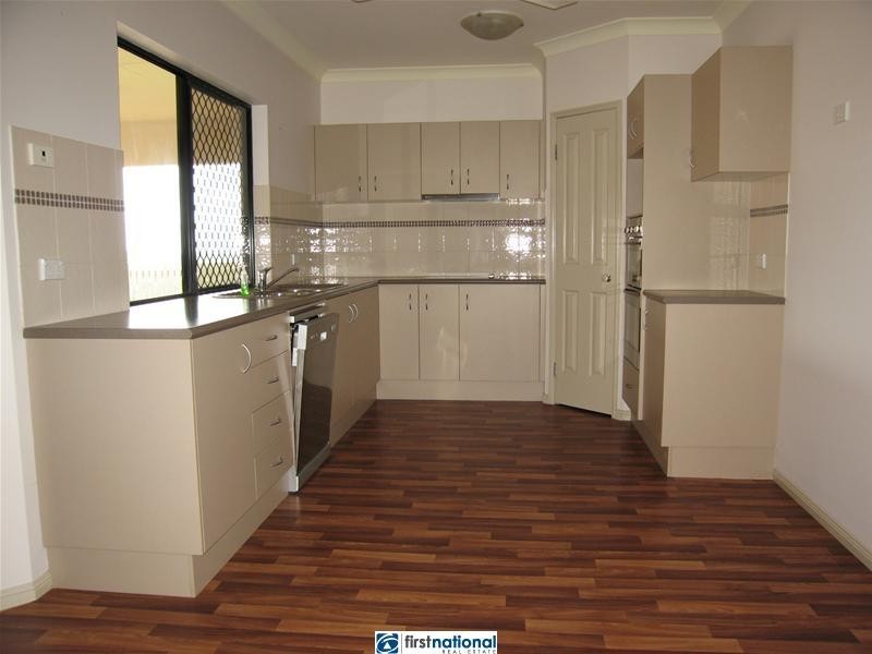 9 Dalziel Avenue, Atherton QLD 4883