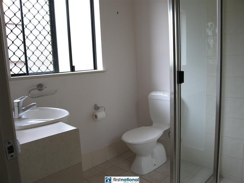 9 Dalziel Avenue, Atherton QLD 4883