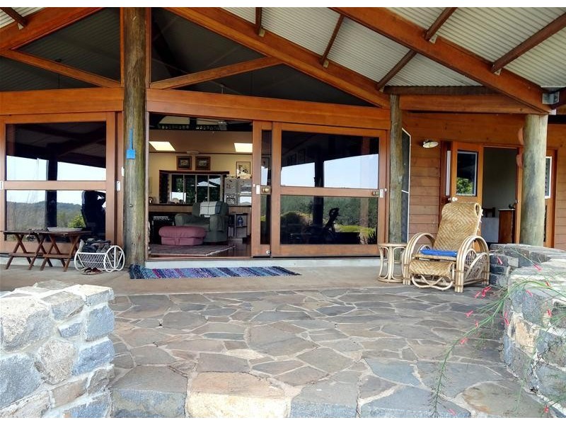 7 Spry Close, Yungaburra QLD 4884