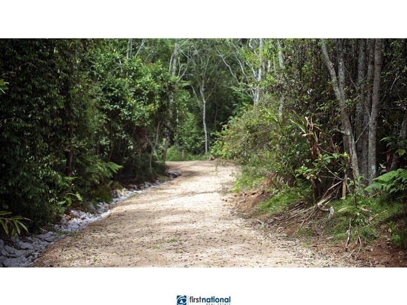 9 Rosewood Close, Malanda QLD 4885