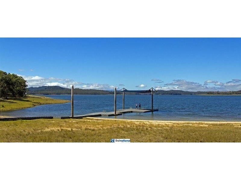 7 Bettong Parade, Tinaroo QLD 4872