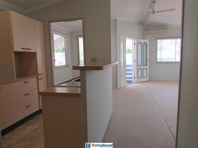 7 Bettong Parade, Tinaroo QLD 4872