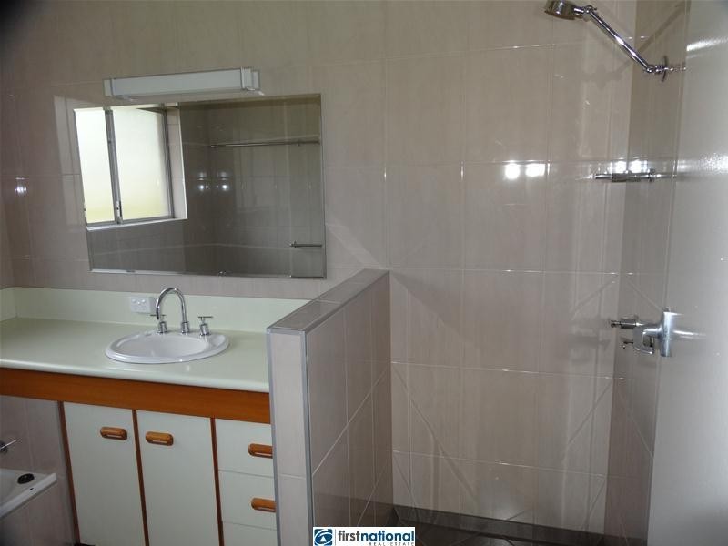 27 Logan Street, Atherton QLD 4883