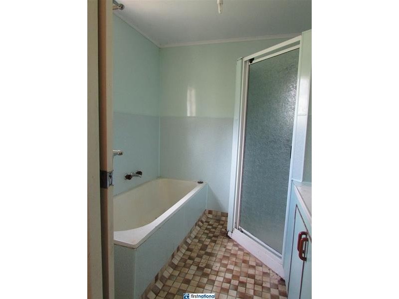 24 Ann Street, Malanda QLD 4885