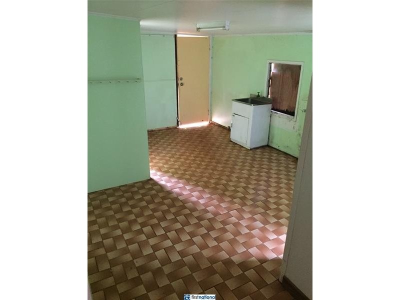 24 Ann Street, Malanda QLD 4885