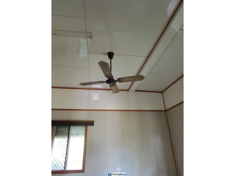 24 Ann Street, Malanda QLD 4885