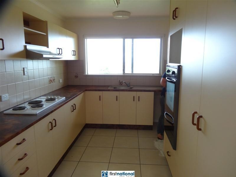 10 Crouch Avenue, Atherton QLD 4883