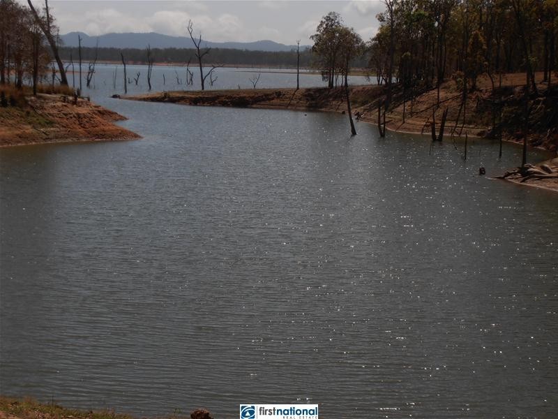 6 Holman Street, Tinaroo QLD 4872