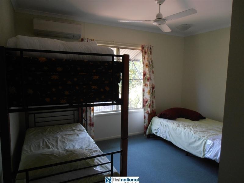 6 Holman Street, Tinaroo QLD 4872