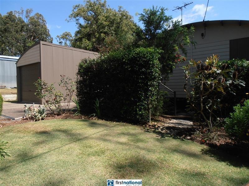 6 Holman Street, Tinaroo QLD 4872