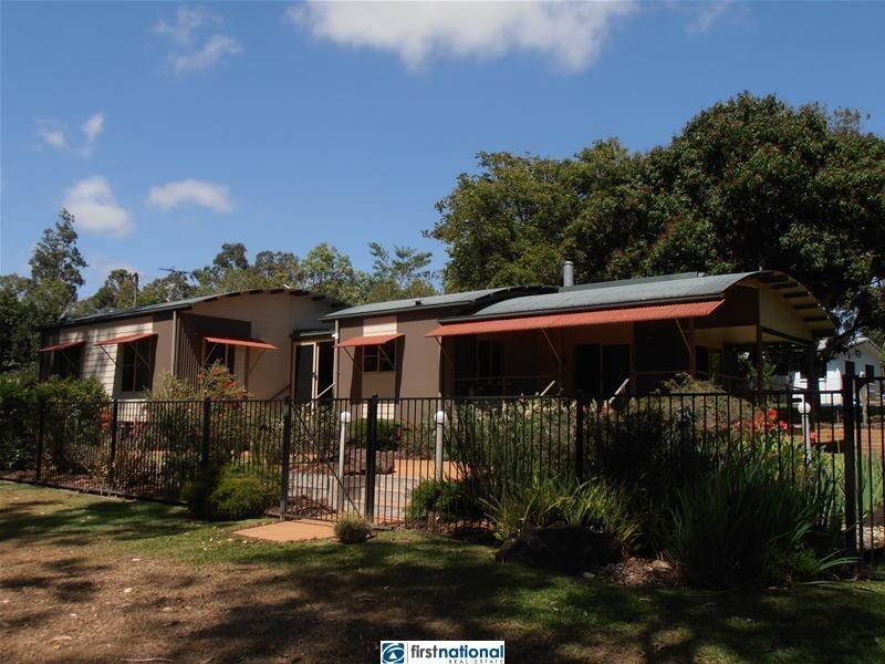 6 Holman Street, Tinaroo QLD 4872