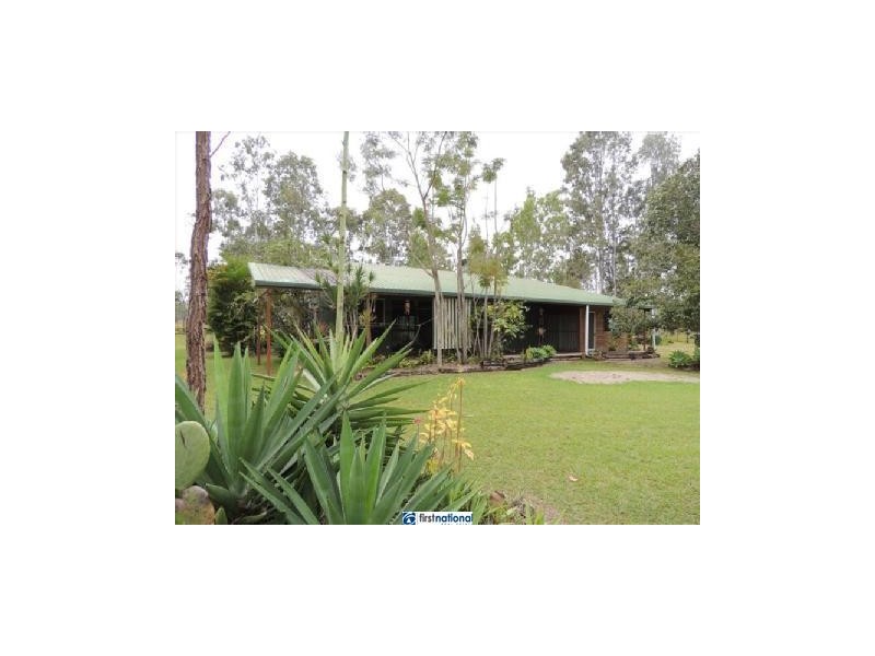 35 Western View Crescent, Millstream QLD 4888