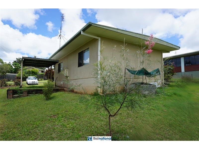 17 McConnell  Street, Atherton QLD 4883