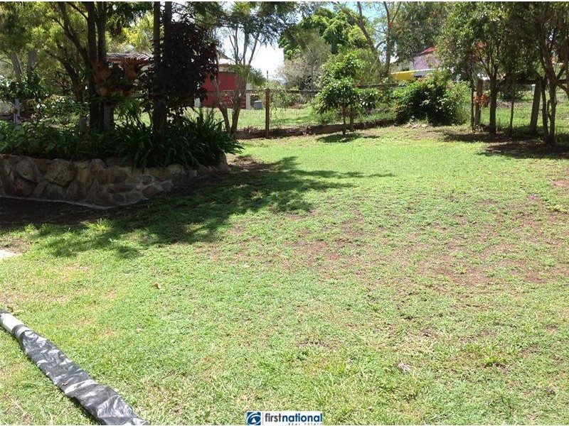 8 Florence Street, Herberton QLD 4887