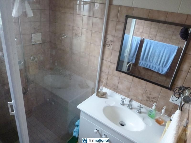 12 A Tower Avenue, Atherton QLD 4883