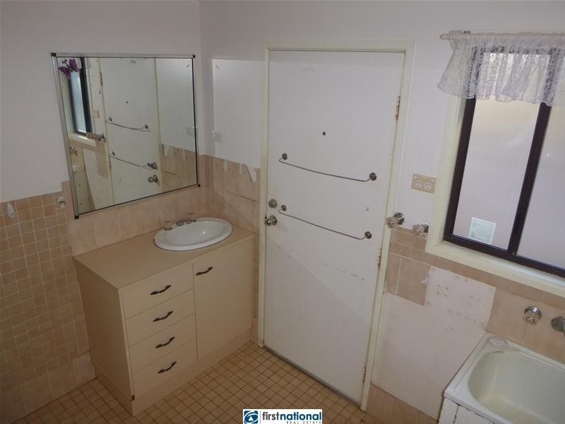 10 Currawong Avenue, Yungaburra QLD 4884