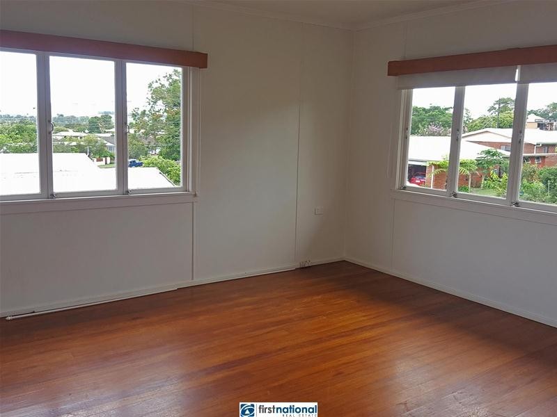 5 Fifth Avenue, Atherton QLD 4883