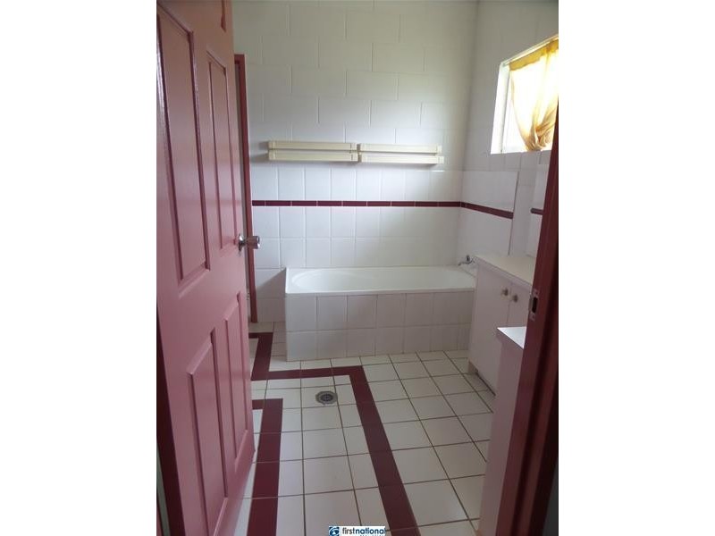 31 Viola Street, Atherton QLD 4883