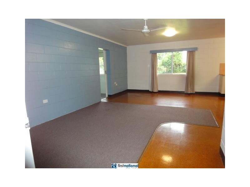 33 Main Street, Tolga QLD 4882