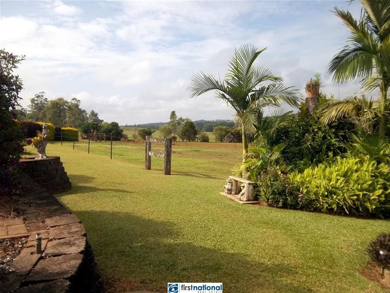 42 Mundey Road, Malanda QLD 4885