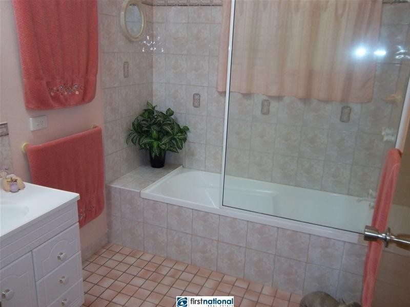 42 Mundey Road, Malanda QLD 4885