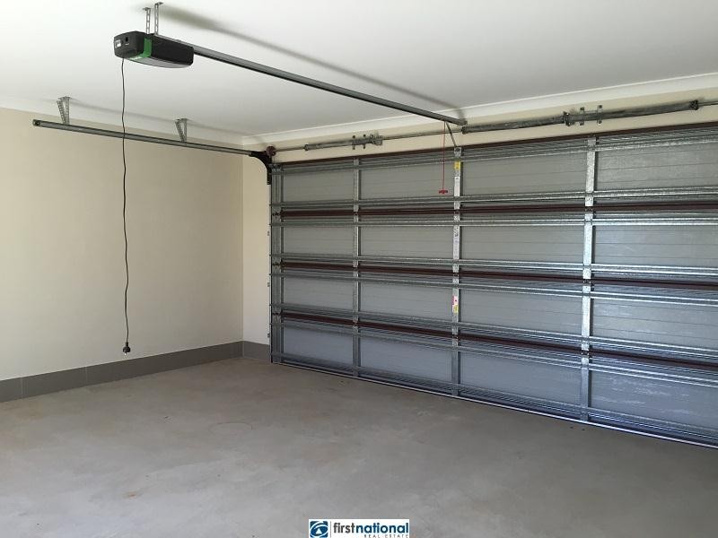 2/21 Carnation Street, Atherton QLD 4883