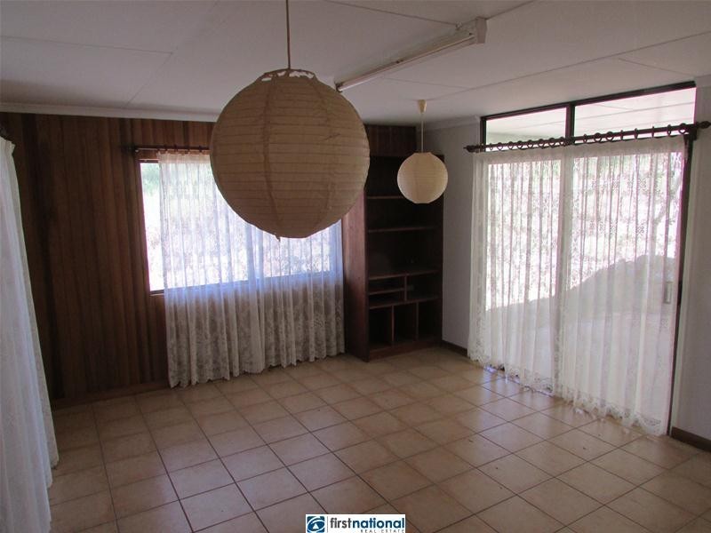 9 Herbert Street, Herberton QLD 4887