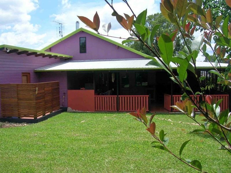 6 Bunya Street, Yungaburra QLD 4884