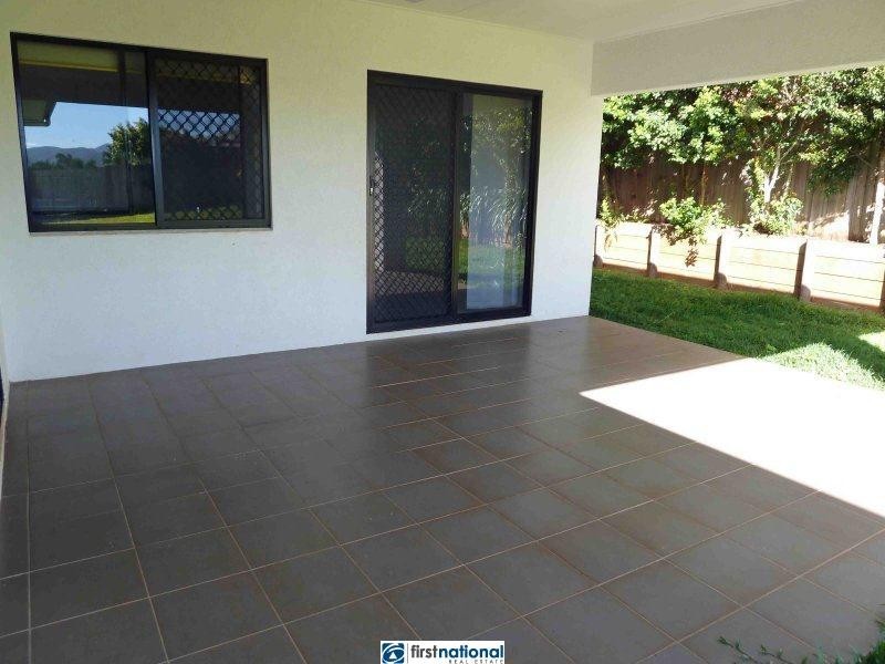 13 Dalziel Avenue, Atherton QLD 4883