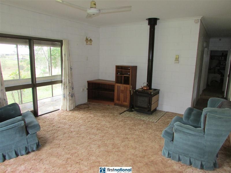 24 Oak Street, Yungaburra QLD 4884