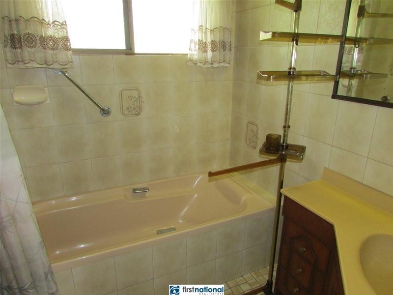 24 Oak Street, Yungaburra QLD 4884