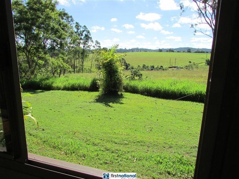 24 Oak Street, Yungaburra QLD 4884