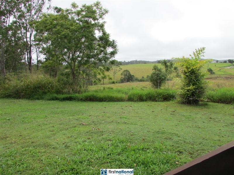 24 Oak Street, Yungaburra QLD 4884